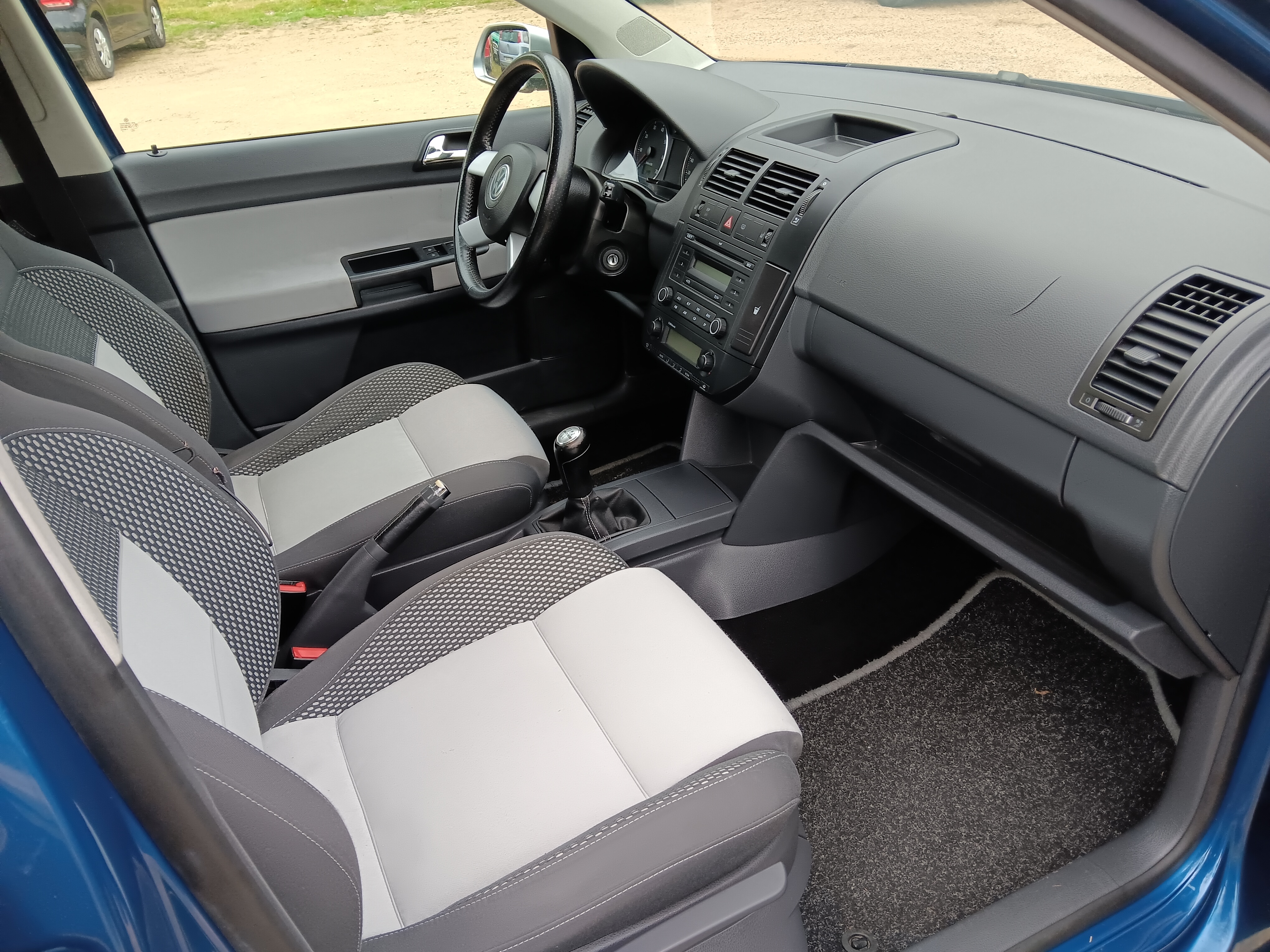 Volkswagen Polo IV (2) CROSSPOLO 1.4 16S 80 5P