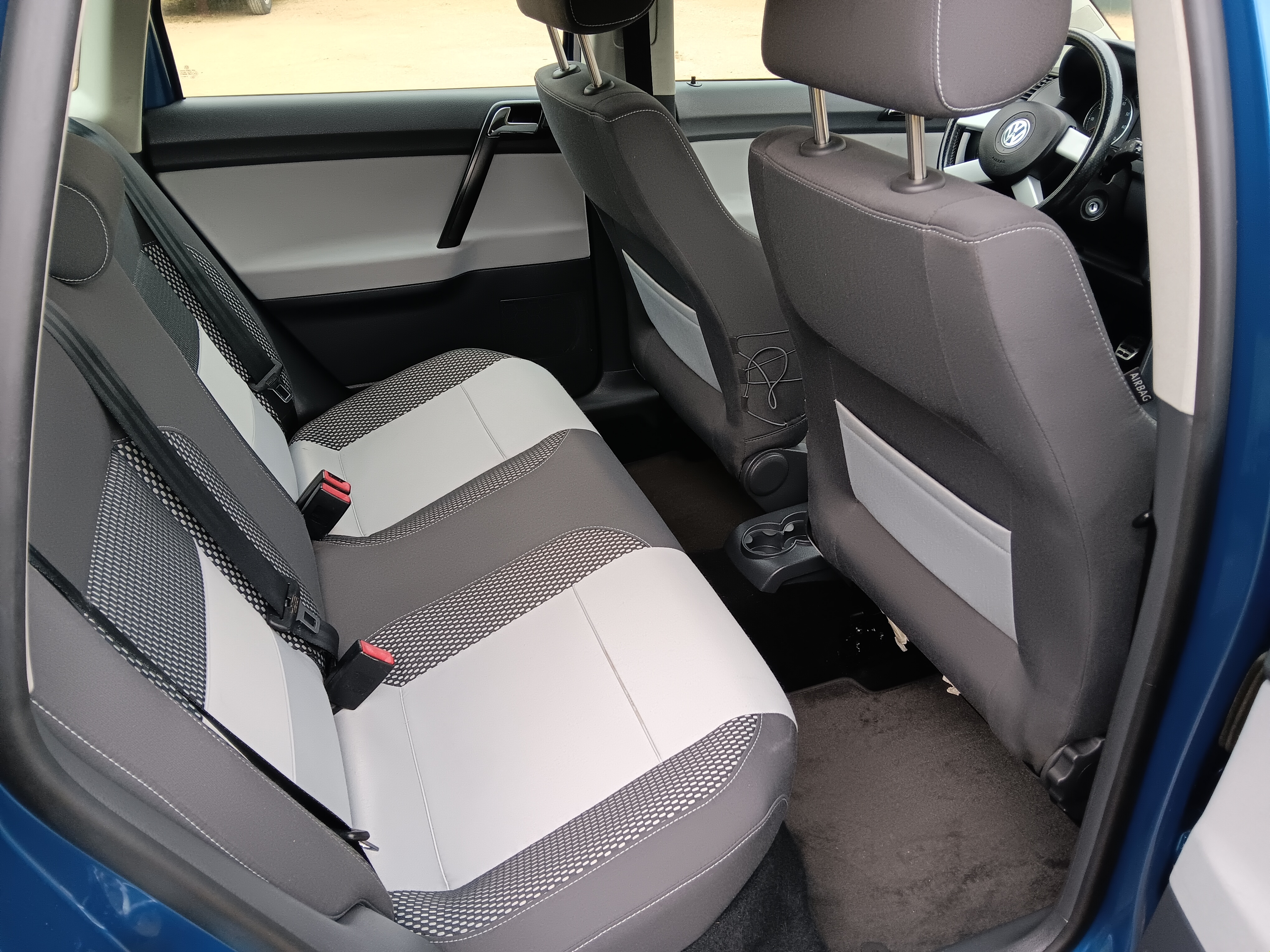 Volkswagen Polo IV (2) CROSSPOLO 1.4 16S 80 5P