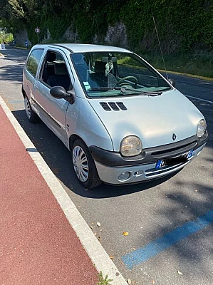 Renault Twingo II (2) 1.2 LEV 16V 75 EXPRESSION ECO2