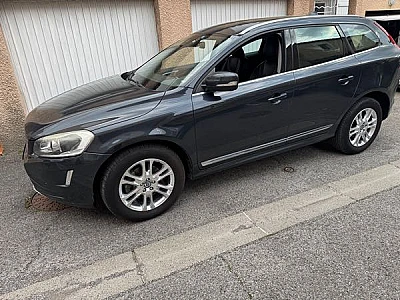 Volvo Xc60 (2) D4 181 AWD R-DESIGN GEARTRONIC 6
