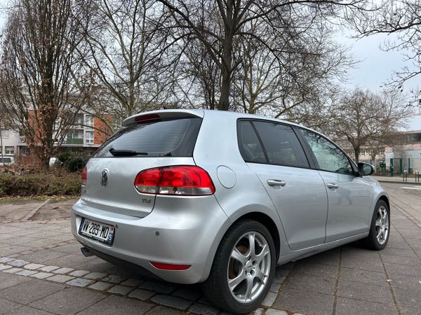 Volkswagen Golf VI 2.0 TDI 110 FAP CR CONFORTLINE 5P