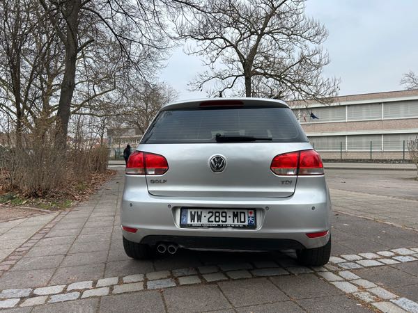 Volkswagen Golf VI 2.0 TDI 110 FAP CR CONFORTLINE 5P