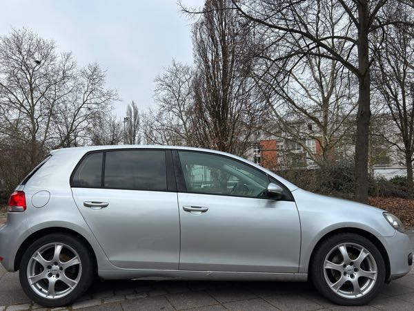 Volkswagen Golf VI 2.0 TDI 110 FAP CR CONFORTLINE 5P