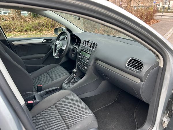 Volkswagen Golf VI 2.0 TDI 110 FAP CR CONFORTLINE 5P