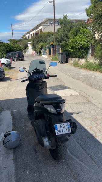 PIAGGIO BEVERLY SPORT TOURING ABS