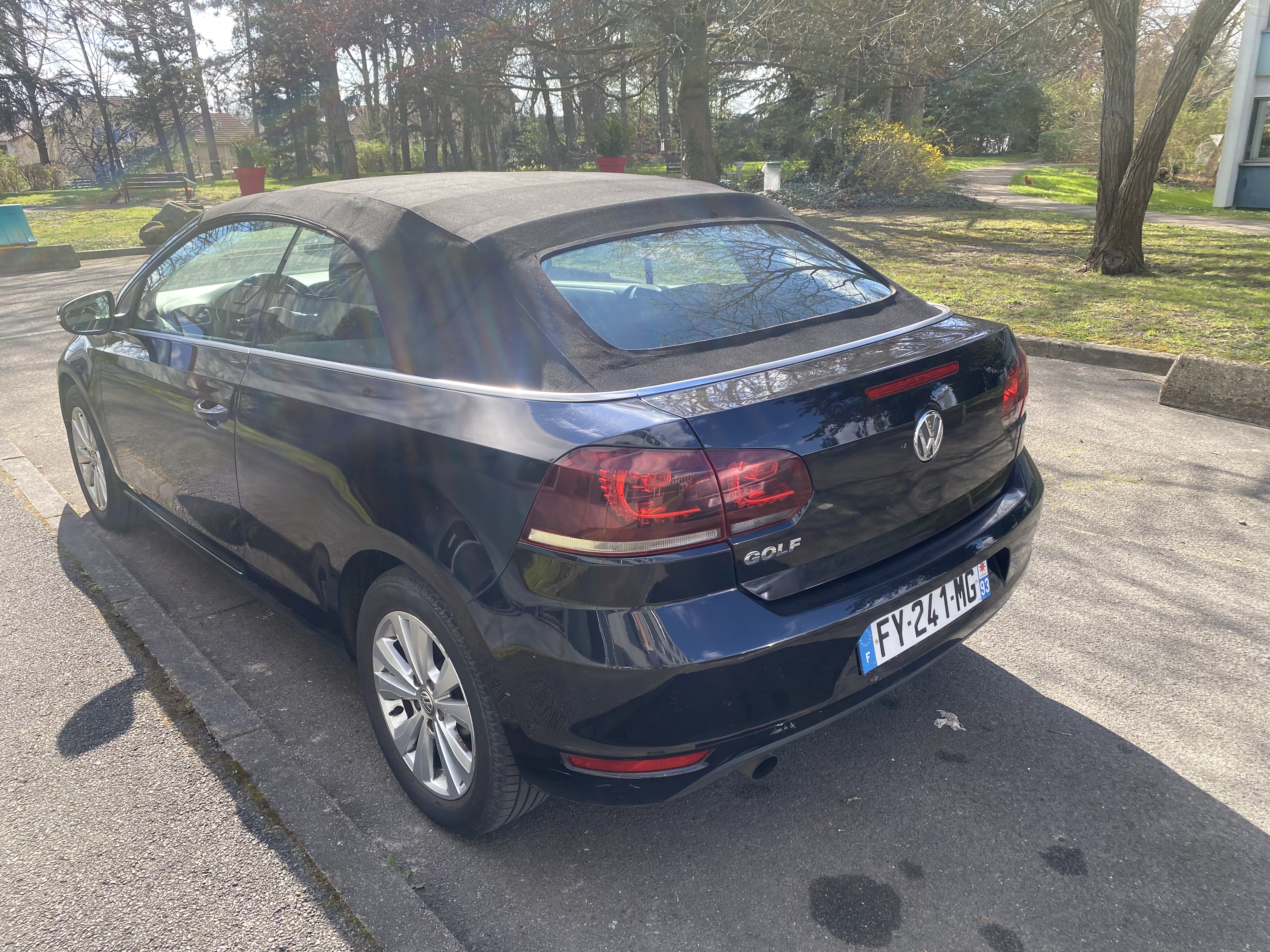 Volkswagen Golf VI CABRIOLET 1.6 TDI 105 FAP