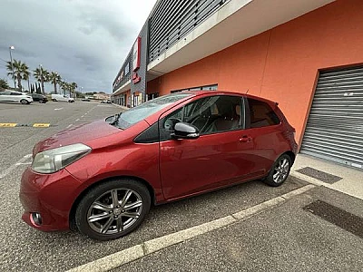 Toyota Yaris III (3) 90 D-4D ACTIVE 5P