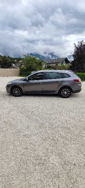 Renault Megane III ESTATE 1.5 DCI 110 FAP CARMINAT TOMTOM