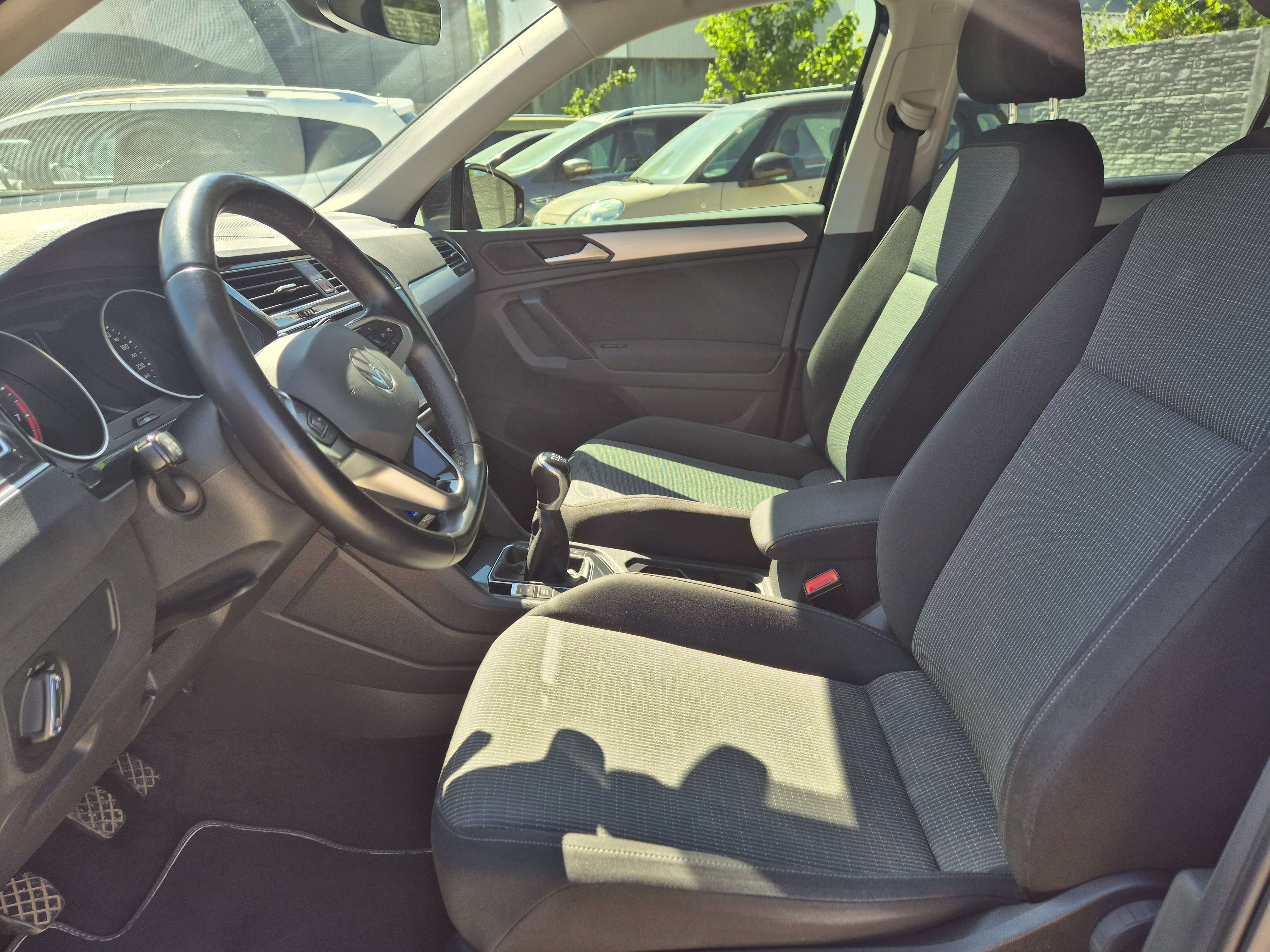 Volkswagen Tiguan 1.5 TSI ACT Comfortline// CARPLAY/CAMERA/GARANTIE