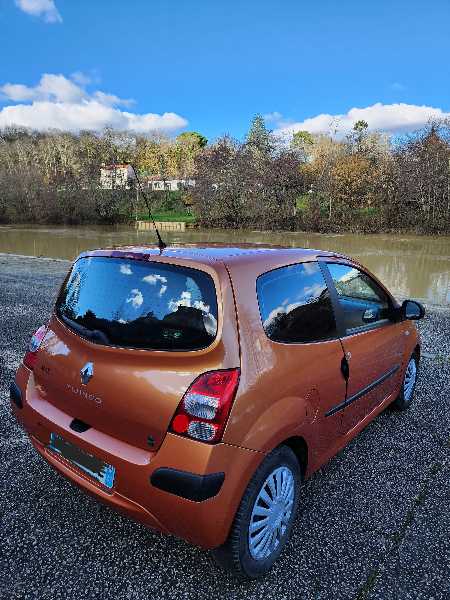 Renault Twingo Renault twingo version acces 1.2 entretenue.