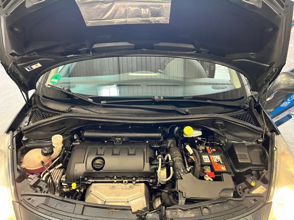 Peugeot 207 (2) SW 1.6 VTI 120 OUTDOOR