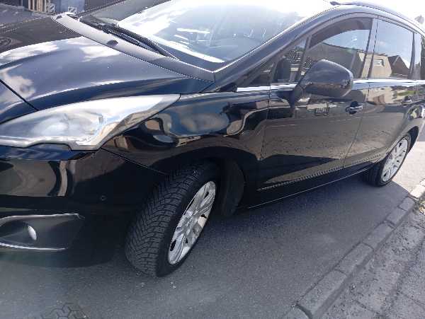 Peugeot 5008 phase II 1.6 e HDI 120cv