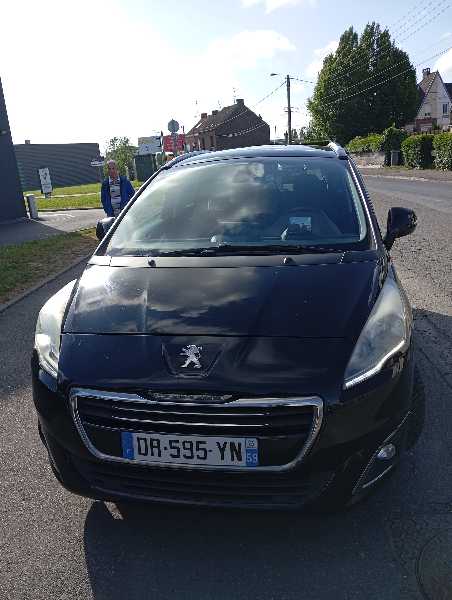 Peugeot 5008 phase II 1.6 e HDI 120cv