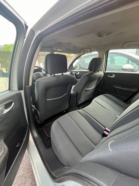Renault Megane II (2) 1.6 16V 115 DYNAMIQUE 5P