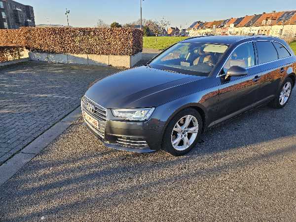 Audi A4 V AVANT 2.0 TDI 150 S LINE