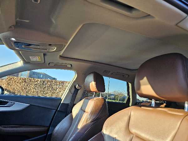 Audi A4 V AVANT 2.0 TDI 150 S LINE