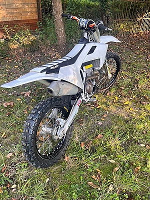 HUSQVARNA FC