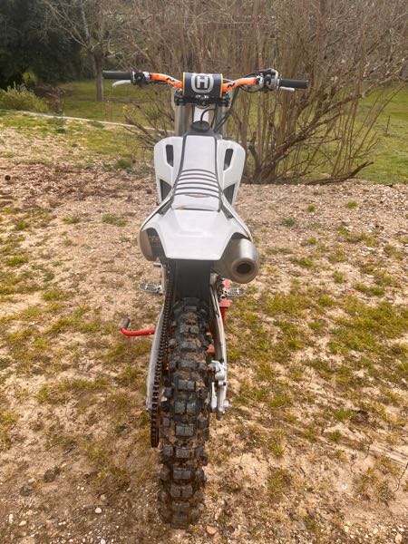 HUSQVARNA FC
