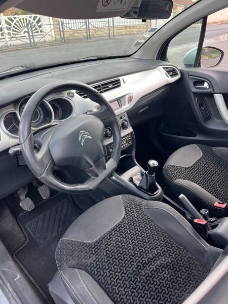 Citroen C3 II (2) 1.6 BLUEHDI 75 CONFORT