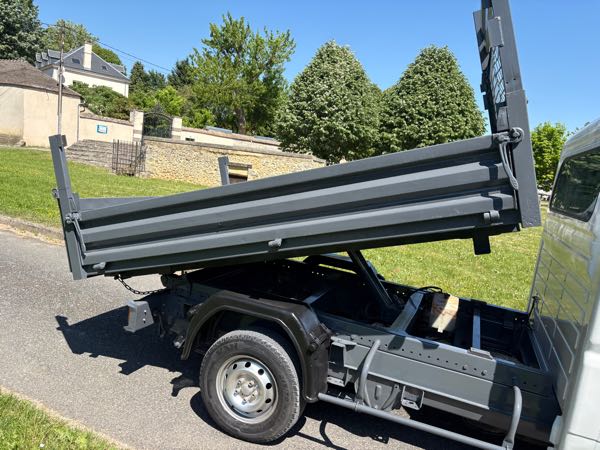 Peugeot Boxer II CHASSIS SIMPLE CABINE CONFORT SR 333 L2 2.2 HDI 120
