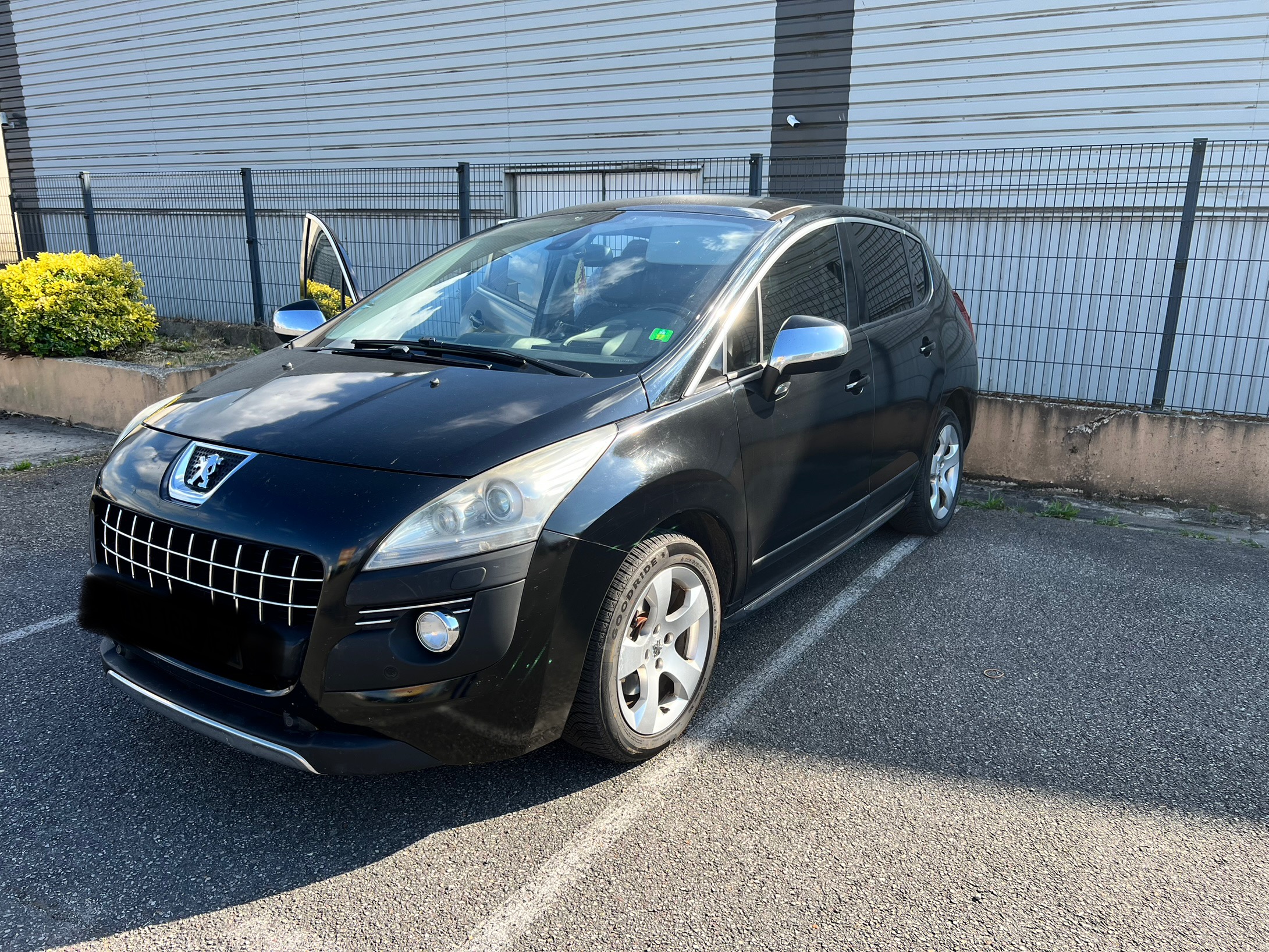 Peugeot 3008 (2) 2.0 BLUEHDI 150 S&amp;S ALLURE