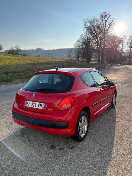 Peugeot 207 Peugeot 207 essence