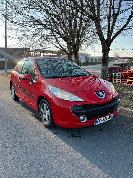 Peugeot 207 Peugeot 207 essence