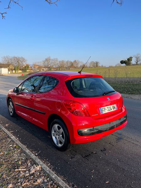 Peugeot 207 Peugeot 207 essence