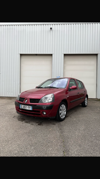 Renault Clio II (2) 1.5 DCI 80 LUXE PRIVILEGE 5P