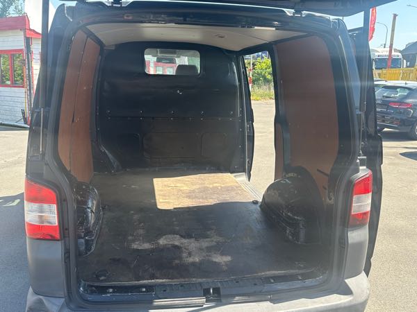 Volkswagen T5 VOLKSWAGEN TRANSPORTEUR 2.0Tdi 8950€ Tvac 3 place Airco