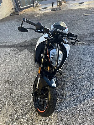 KTM DUKE