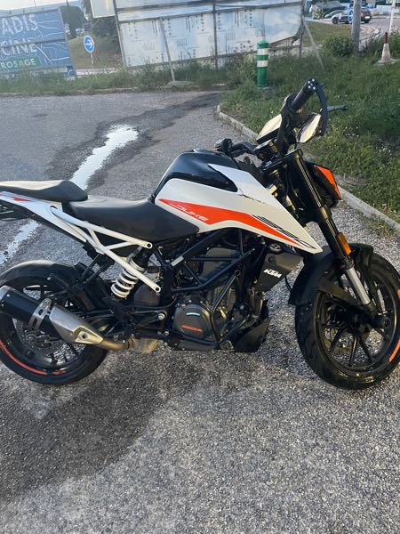 KTM DUKE
