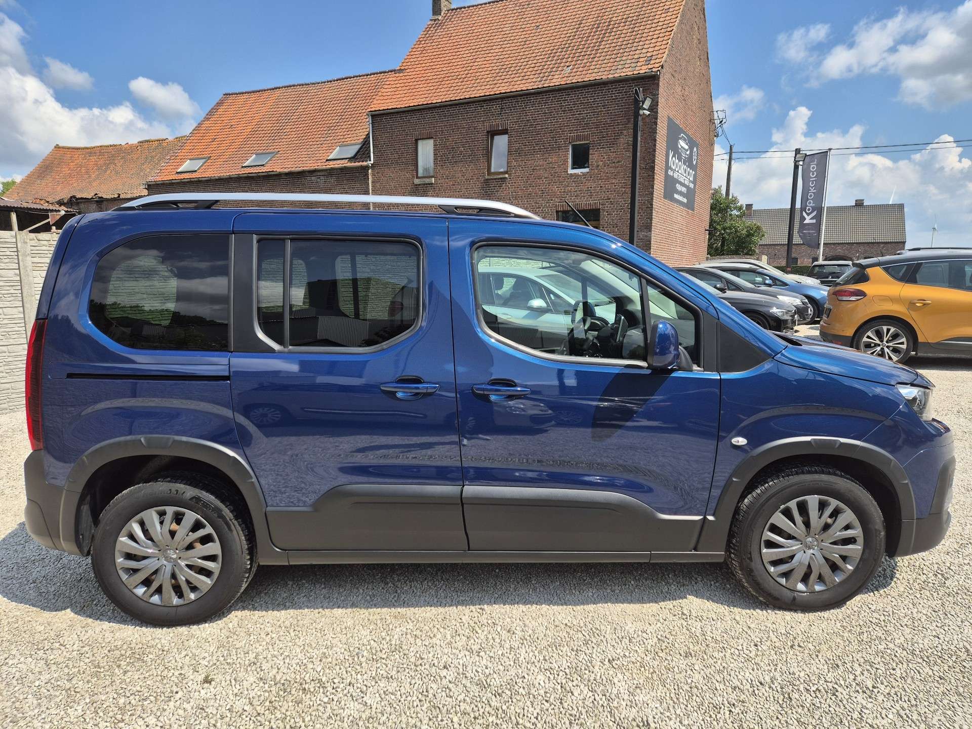 Peugeot Rifter 1.5 BlueHDi  Active//FULL CARNET/CARPLAY/GARANTIE