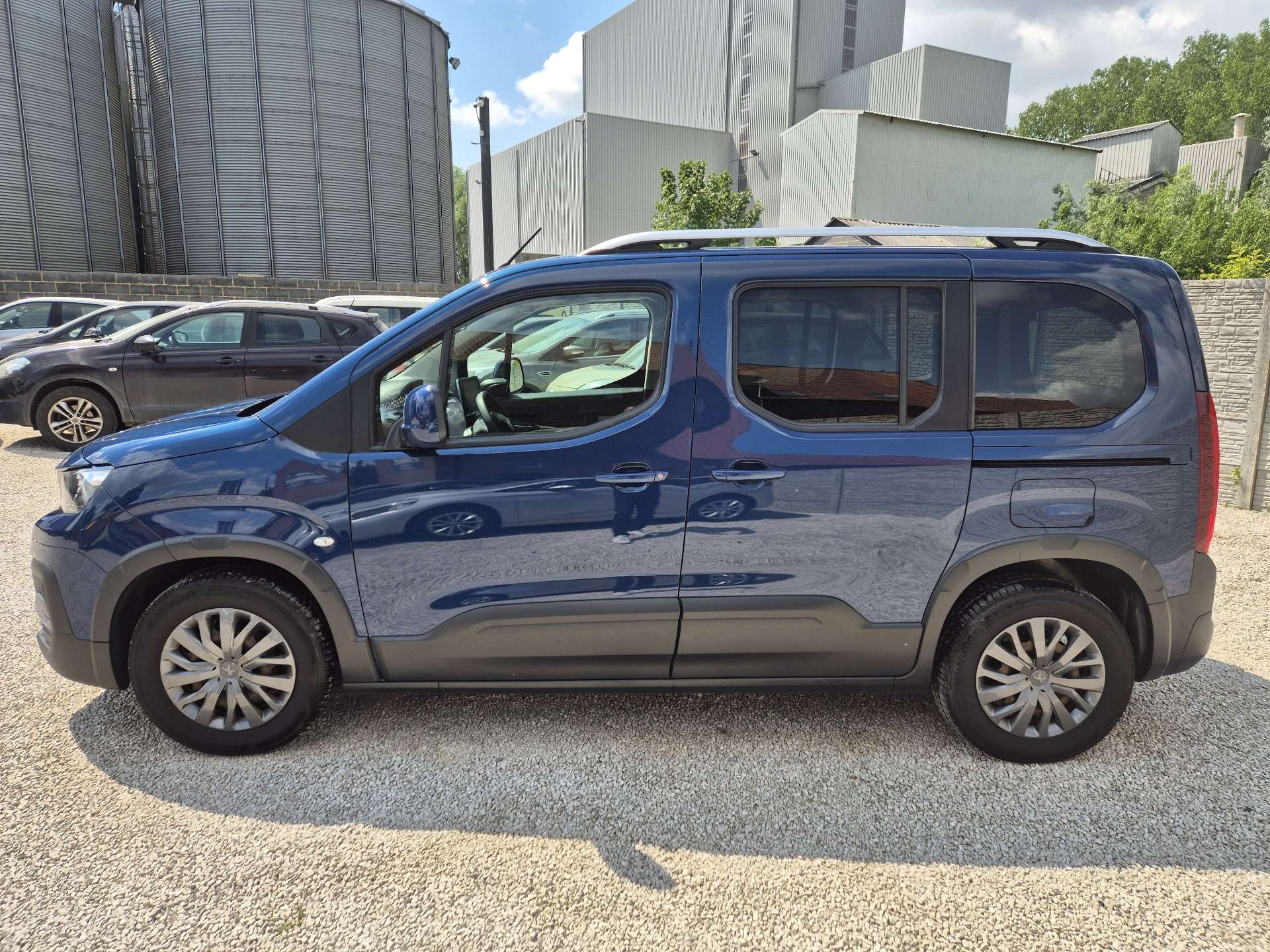 Peugeot Rifter 1.5 BlueHDi  Active//FULL CARNET/CARPLAY/GARANTIE