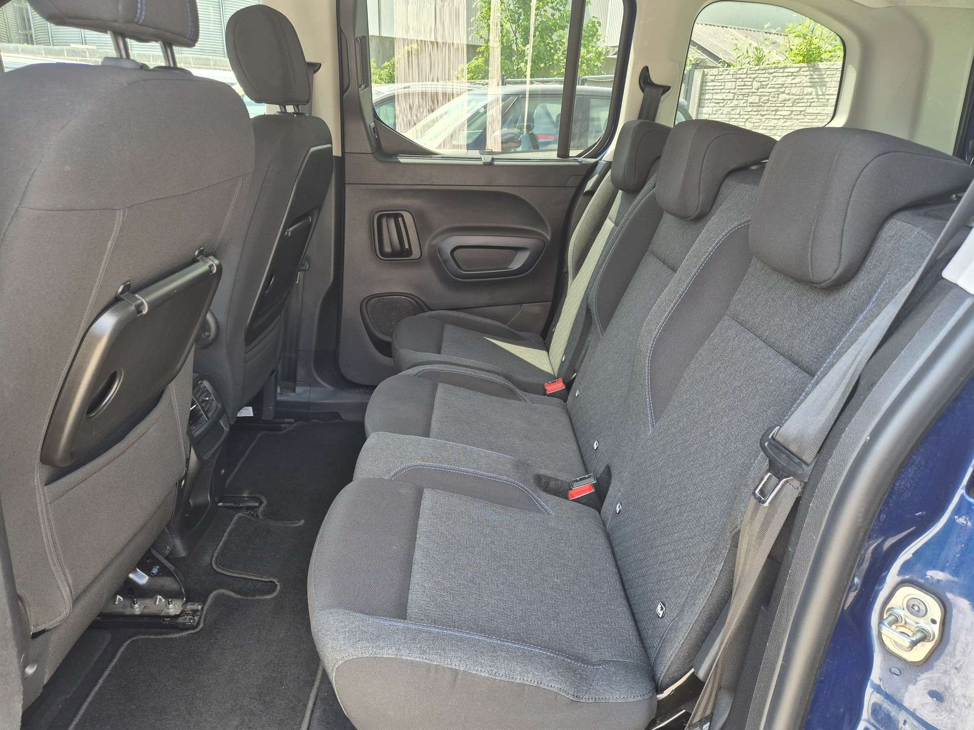 Peugeot Rifter 1.5 BlueHDi  Active//FULL CARNET/CARPLAY/GARANTIE