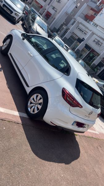 Renault Clio III (2) 1.5 DCI 85 98G EXPRESSION CLIM 5P ECO2