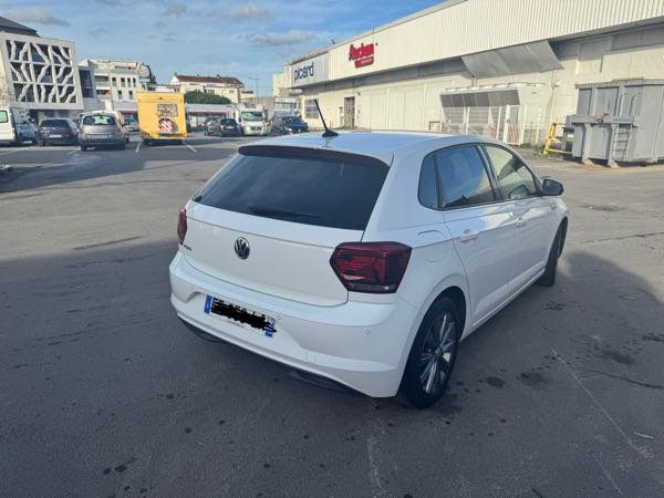 Volkswagen Polo VI 1.0 TSI 95 COPPER LINE