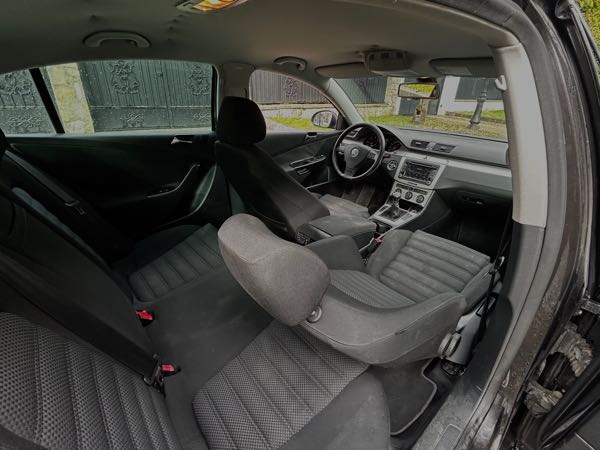 Volkswagen Passat VI 2.0 TDI 110 CR FAP CONFORTLINE