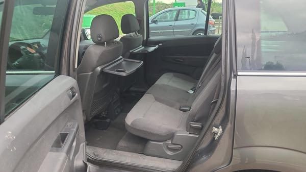 Opel Zafira II (2) 1.7 CDTI 110 FAP EDITION