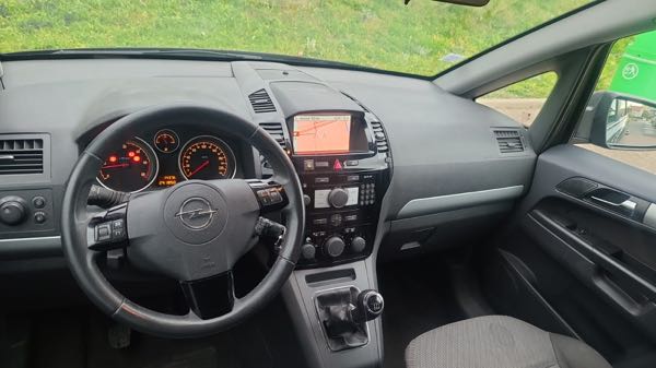 Opel Zafira II (2) 1.7 CDTI 110 FAP EDITION