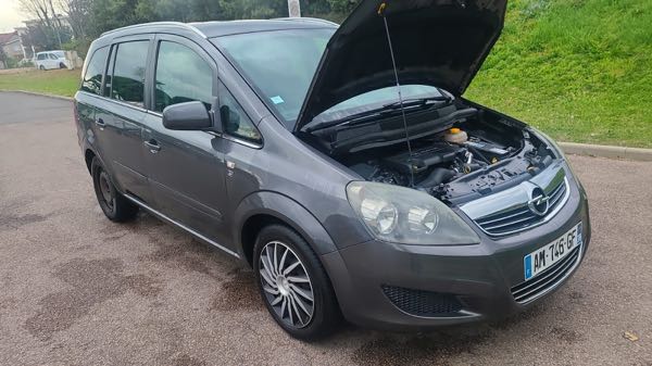 Opel Zafira II (2) 1.7 CDTI 110 FAP EDITION