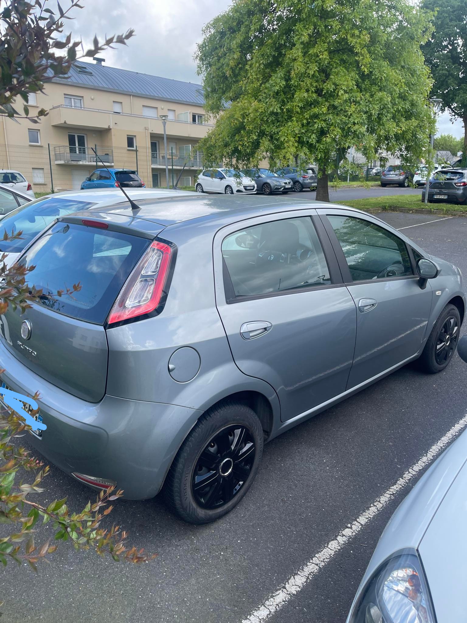 Fiat Grande Punto 1.4 8V 77 ACTIVE 5P