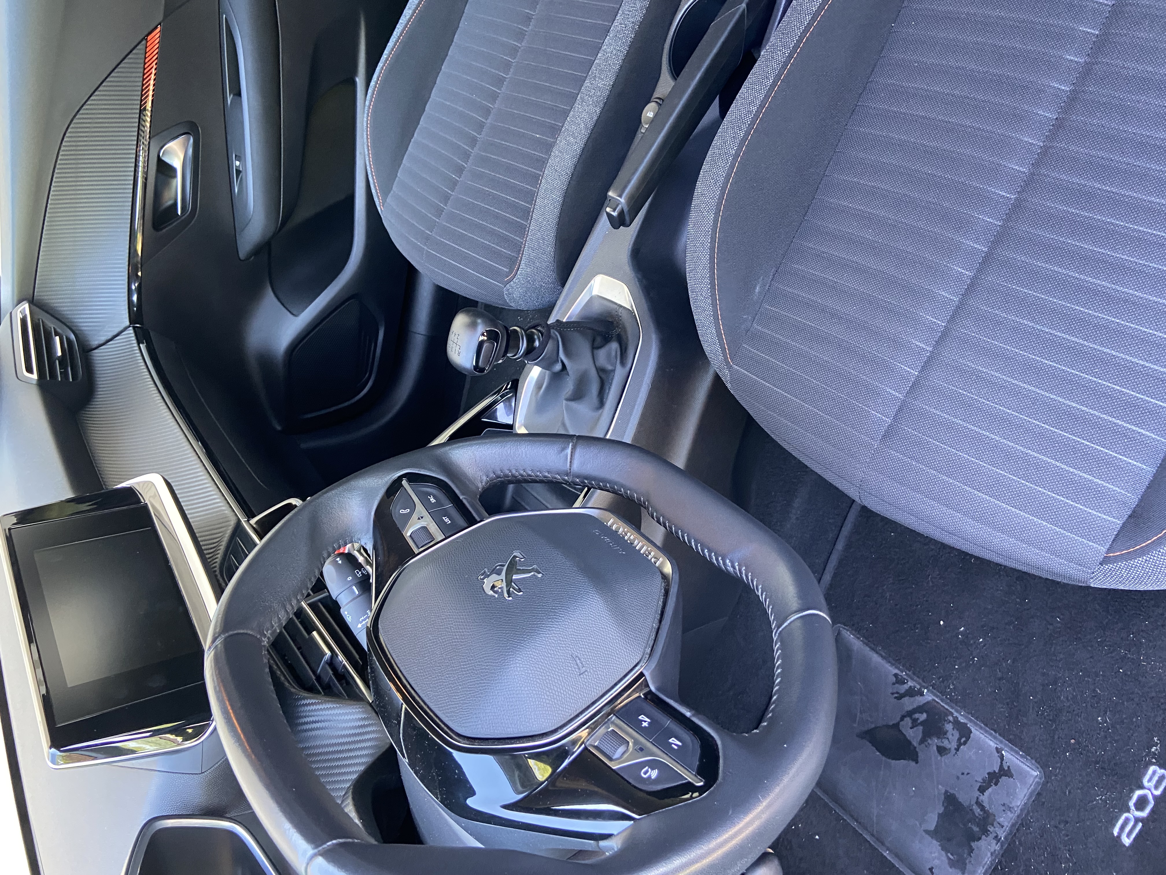 Peugeot 208 II 1.2 PURETECH 100 S&amp;S ACTIVE BUSINESS