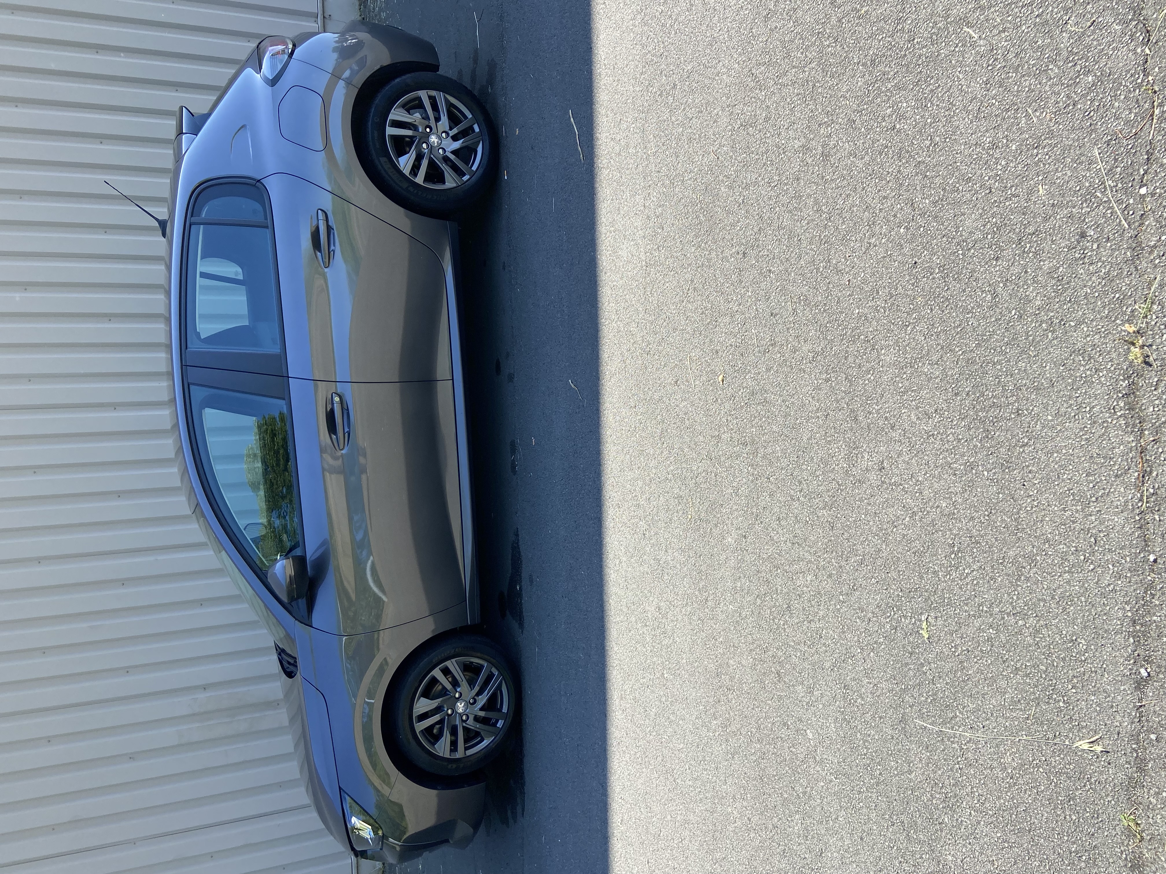 Peugeot 208 II 1.2 PURETECH 100 S&amp;S ACTIVE BUSINESS
