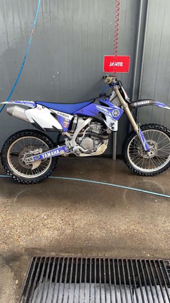 YAMAHA YZF