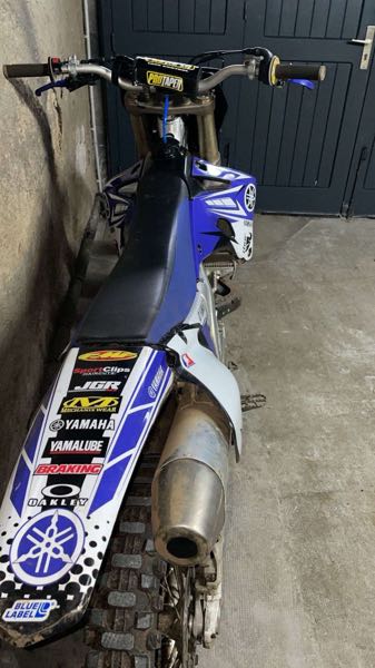 YAMAHA YZF