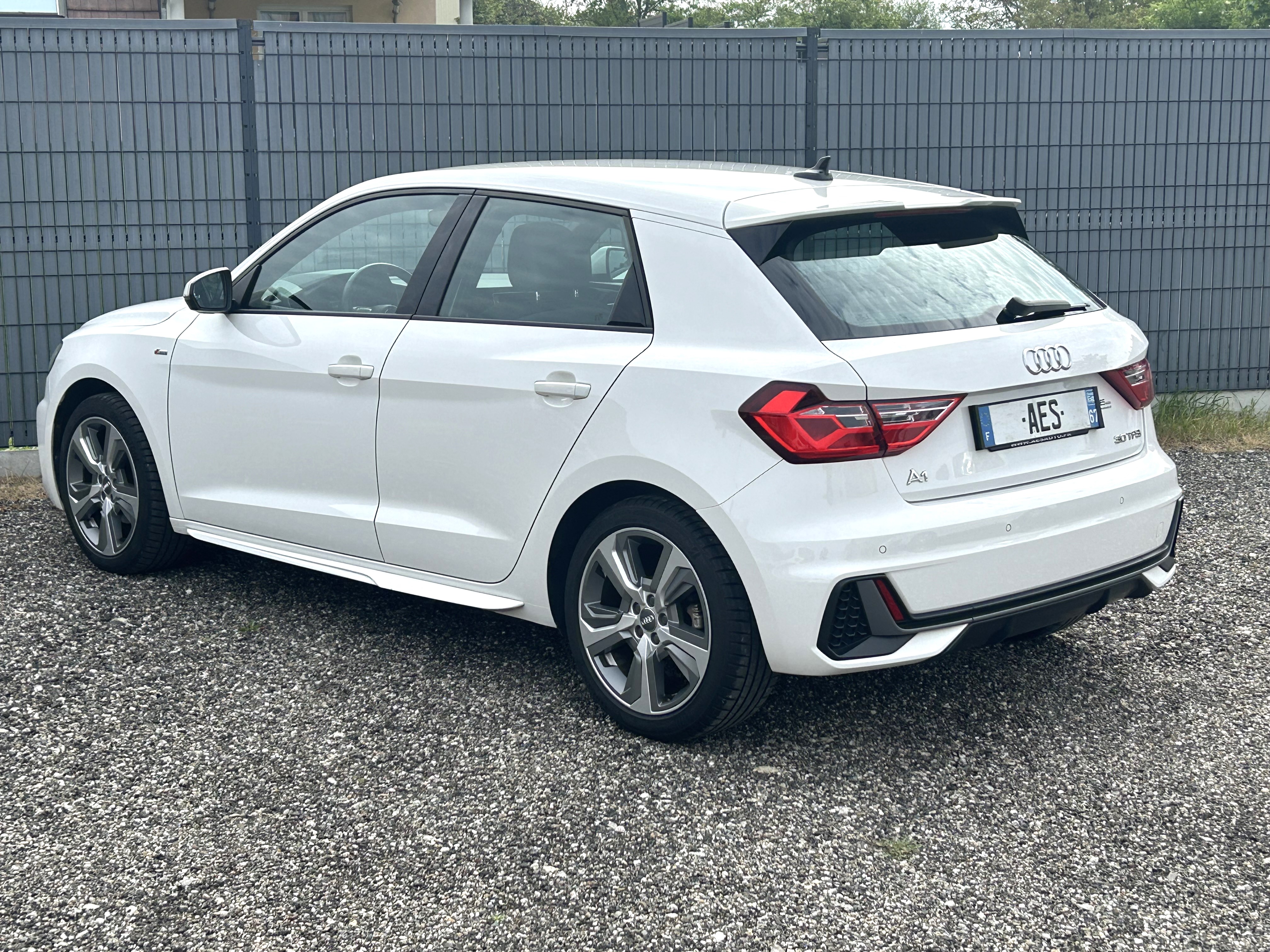 Audi A1 II 30 TFSI 116 S LINE