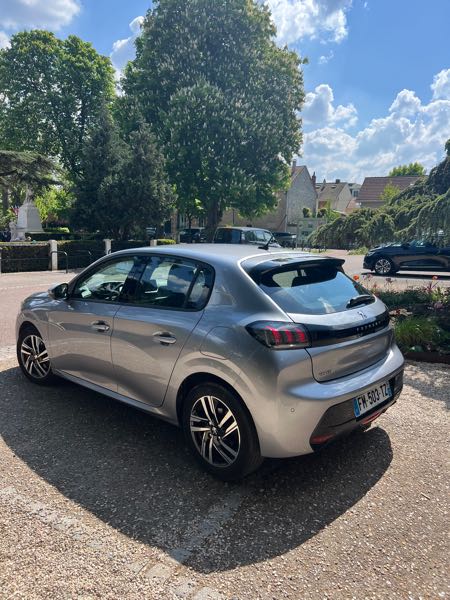 Peugeot 208 II 1.2 PURETECH 100 S&amp;S ALLURE