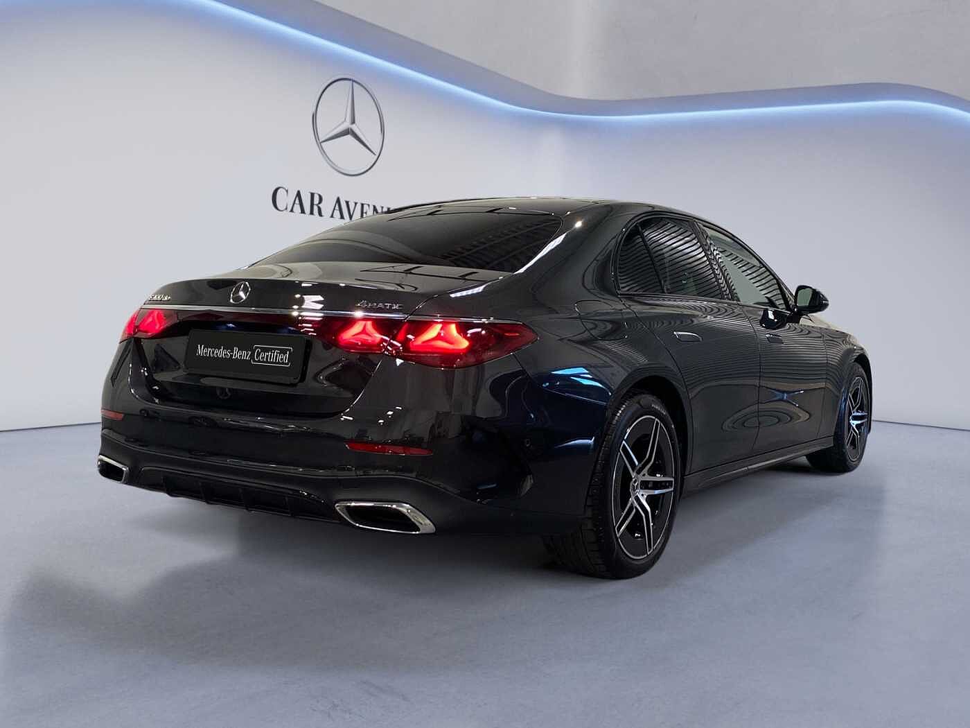 Mercedes-Benz E 300  de 4MATIC AMG Line