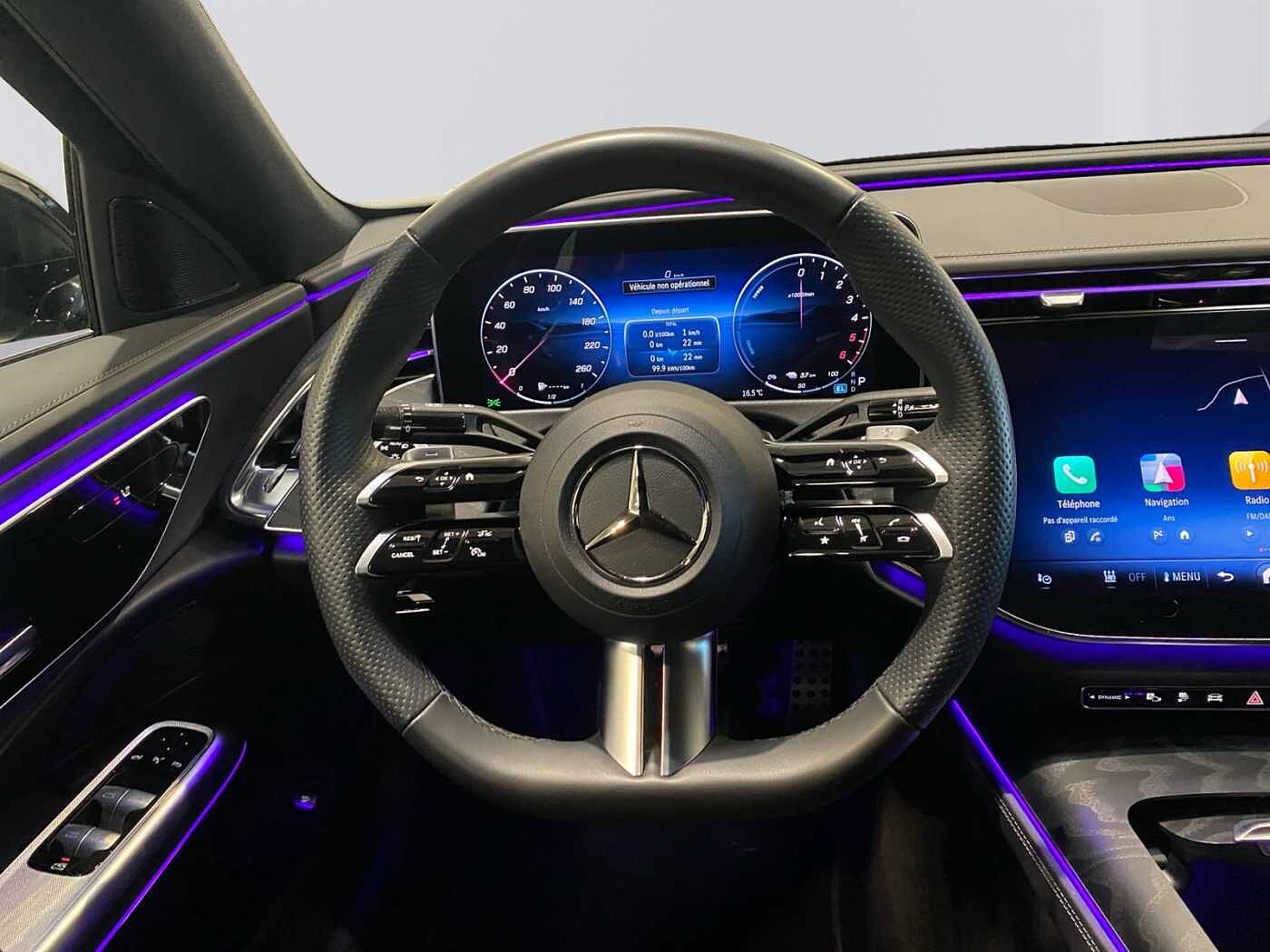 Mercedes-Benz E 300  de 4MATIC AMG Line